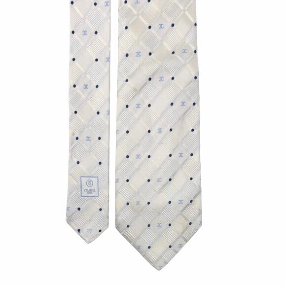 Chanel ‘CC’ Beige Pattern Tie - Picture 1 of 12